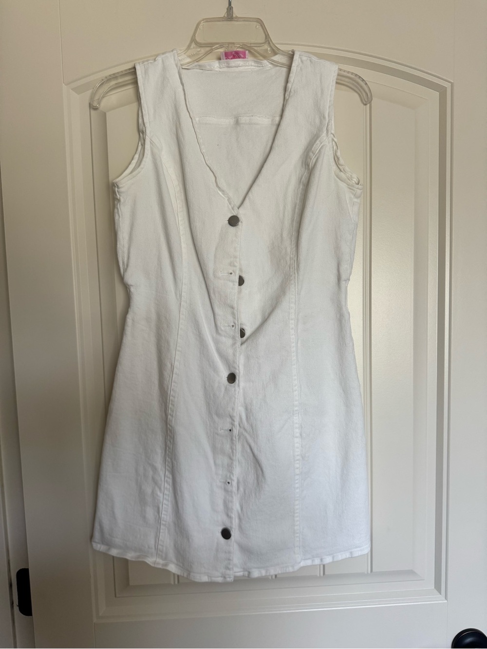 Pink Lily - White Button-Front Sleeveless Denim Dress